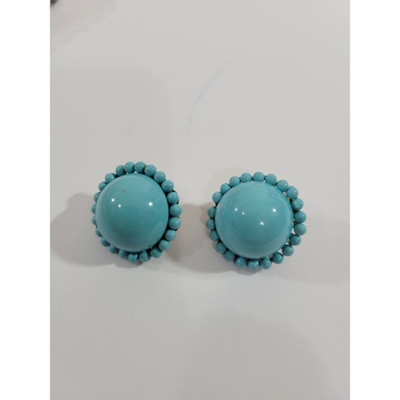 The Unbranded Brand Jewelry - Turquoise color Beaded Dome Clip On Earrings 1" Japan Vintage Grandma